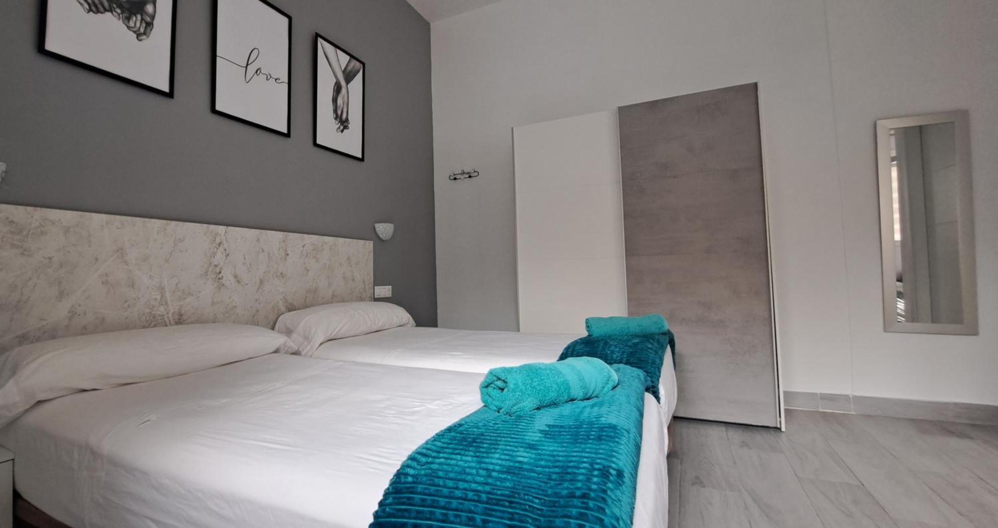 Apartamento La Loperana Málaga Exteriör bild